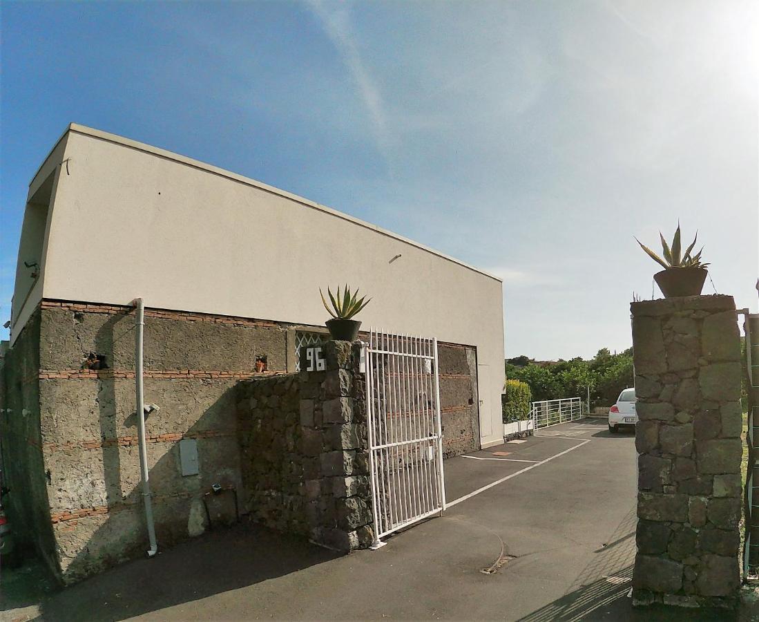 Casa A'Ispenza Apartment Santa Venerina Luaran gambar